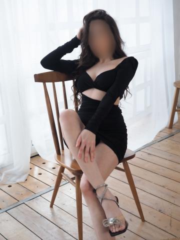 Эльвира Соблазняющая Реал фото 20